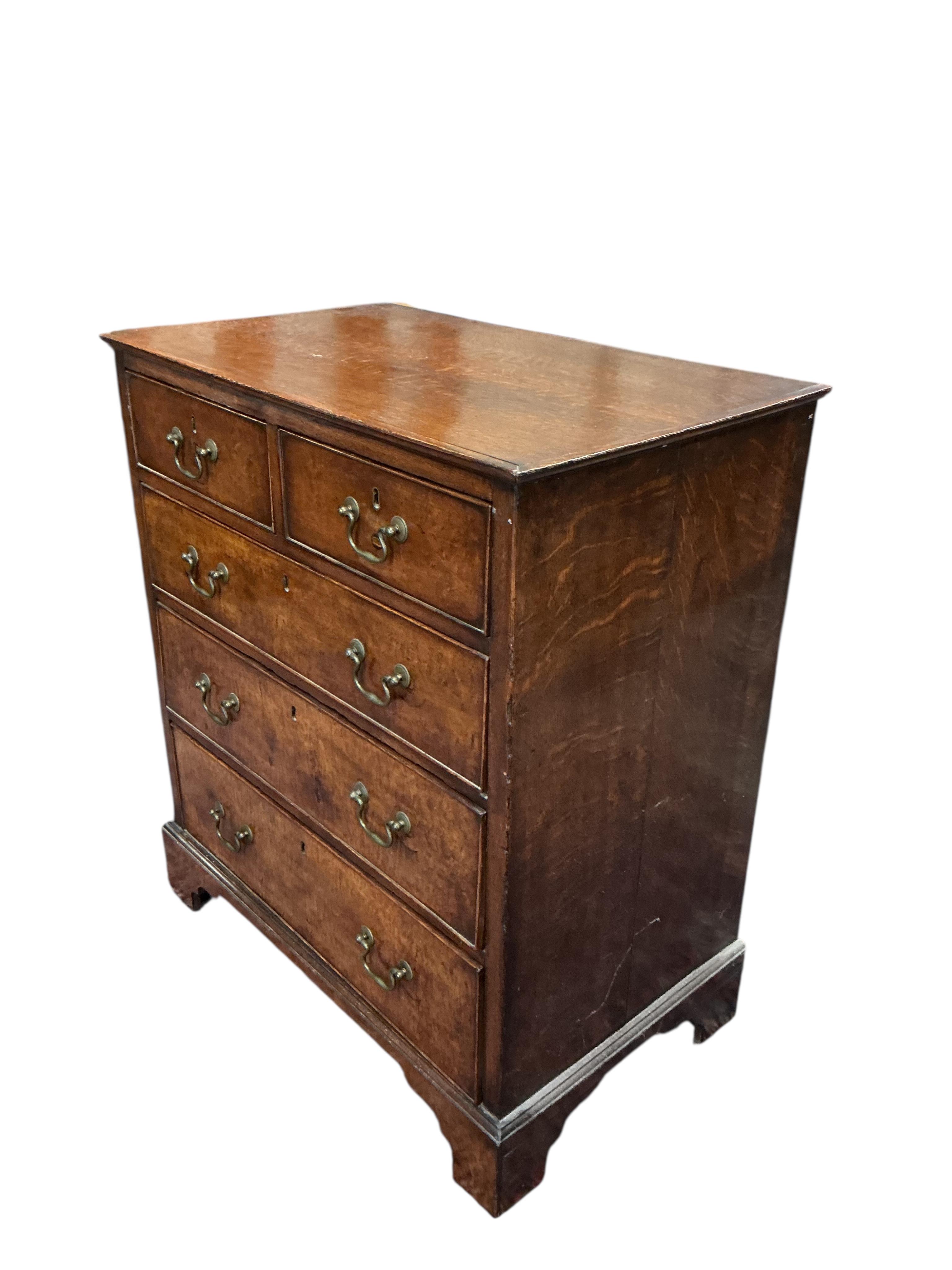 A small George III oak five drawer chest, width 79cm, depth 47cm, height 90cm
